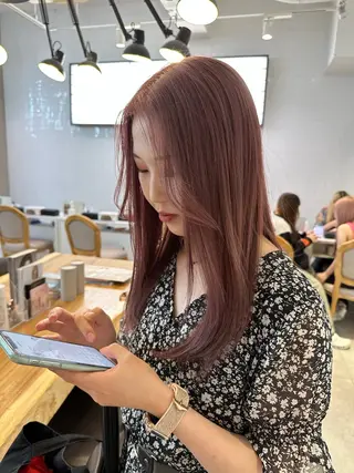 セミロング 韓国ヘアメンズ・レデ ィース特化ミクのヘアスタイル