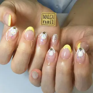 セミロング ヘアアレンジ パーマ ネイル キッズ マツエク・マツパ 荒木 莉奈のネイルデザイン