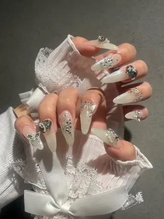 ネイル I-nailロング /ワンホン/キラキラのネイルデザイン