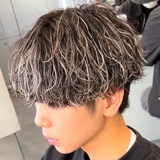 ミディアム カラー ヘアアレンジ メンズ fifth 石川 凪のヘアスタイル