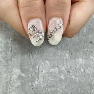 ネイル 東 千夏のネイルデザイン