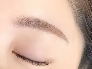 アイブロウ Lapis eye&blowのマツエク・マツパデザイン