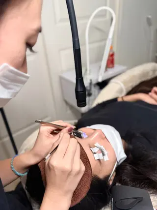 マツエク・マツパ 銀座韓国まつげパーマ LEDマツエクのマツエク・マツパデザイン