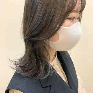 ミディアム カラー ayaka 縮毛矯正レイヤーのヘアスタイル