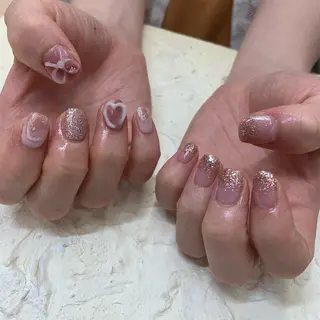 ネイル マキノ ユイのネイルデザイン