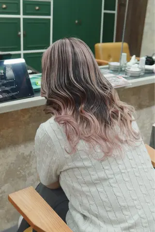 カラー manami/艶髪 /くすみカラーのヘアスタイル