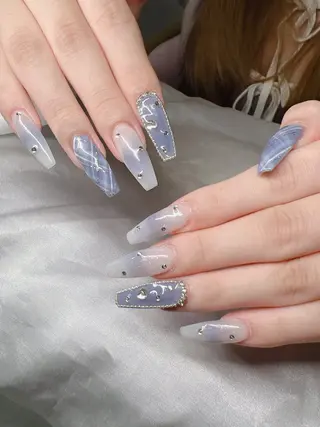 ネイル Lee Nailsのネイルデザイン