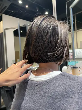 ショート 秋山 裕香のヘアスタイル