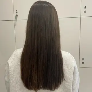 ロング カラー 中根 麻友香のヘアスタイル