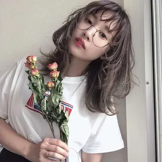 ミディアム カラー パーマ ヘアアレンジ キッズ ネイル マツエク・マツパ 🫧umu.🫧韓国 /レイヤー/ハッシュのヘアスタイル
