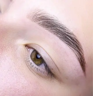 アイブロウ 桝崎 晴遥の眉毛・アイブロウイメージ