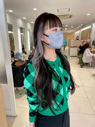 ロング 🧸SAKI🎀 韓国レイヤーのヘアスタイル