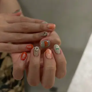 ネイル 亀戸8 HACHI スタッフのネイルデザイン