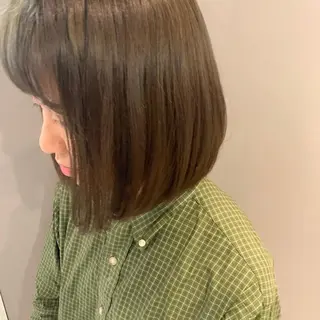 ショート カラー UMEDA FIGAROのヘアスタイル