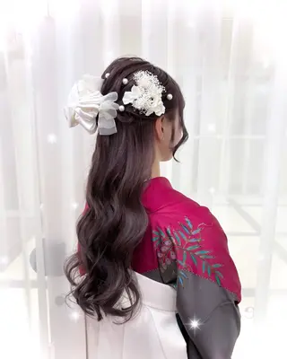 ロング ヘアアレンジ lien ヒジリのヘアスタイル