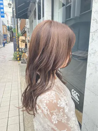 ミディアム パーマ・レイヤー 髪質改善・TANIのヘアスタイル