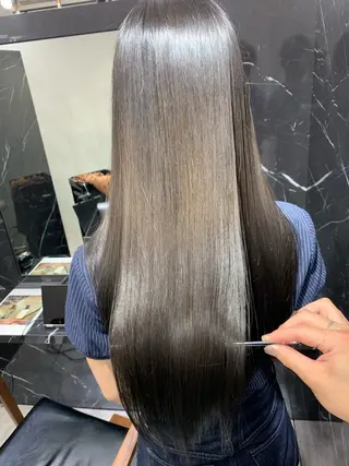ロング 大西 魁知のヘアスタイル