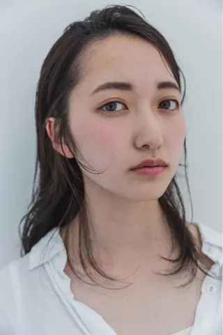 セミロング カラー ツジガキ ユウスケのヘアスタイル