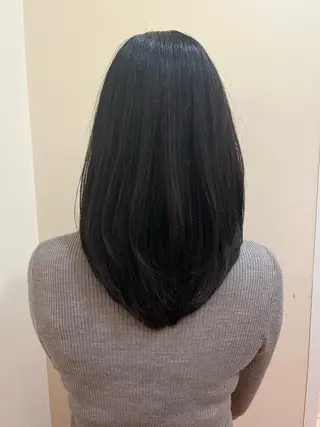 ロング ⬛️⬜️髪質改善⬛️ ⬜️藤川慎太郎のヘアスタイル