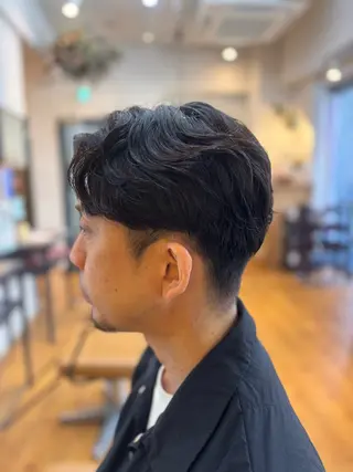 ショート パーマ メンズ カネコ ナナミのヘアスタイル