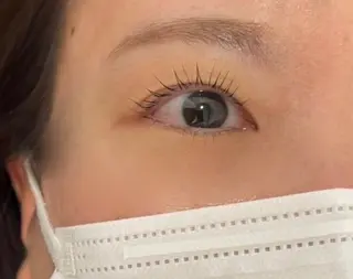 マツエク・マツパ 韓国エクステ／羽エク ダブルスキル💛のヘアスタイル
