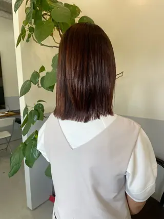 ミディアム 小久保 里紗のヘアスタイル