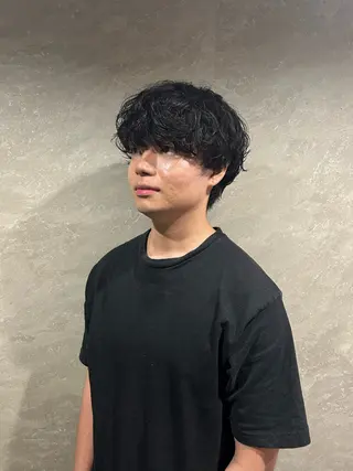 パーマ メンズ 新宿 韓国 シャドウパーマ 志龍のヘアスタイル