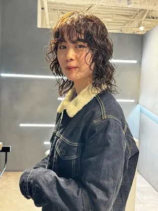 ミディアム パーマ 🌿【パーマ美容師】 カイチ🌿のヘアスタイル