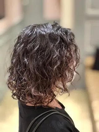 ミディアム 小野まさや /ショートカットのヘアスタイル