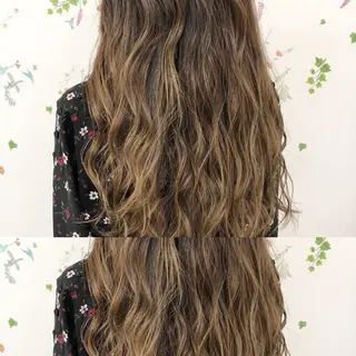 ロング カラー 三鷹で1番ショート ボブをカットする新谷のヘアスタイル