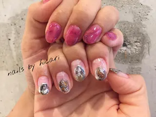 ショート カラー キッズ ネイル マツエク・マツパ illum hicariのネイルデザイン