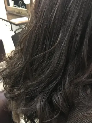 セミロング 松本 亮のヘアスタイル