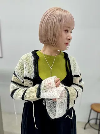 ミディアム カラー オカモト ミユウのヘアスタイル