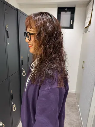 ロング パーマ 美髪縮毛矯正/暖色 カラー/エクステのヘアスタイル