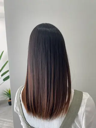 ミディアム Hinako/ カット無料のヘアスタイル