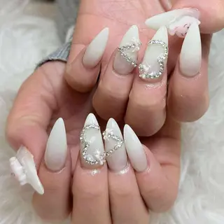ネイル ANH ゴテゴテネイルのネイルデザイン