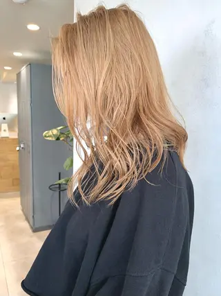 セミロング 韓国レイヤーカット KOUKIのヘアスタイル