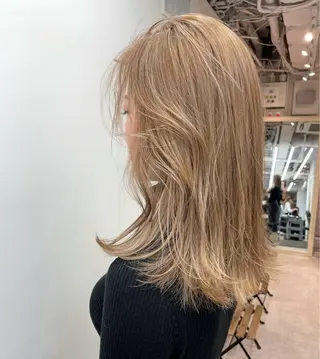 セミロング 🫧daito/艶髪 /透明感カラー🫧のヘアスタイル