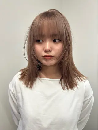 ミディアム カラー aya/ブリーチ/ ボブ/ショートのヘアスタイル