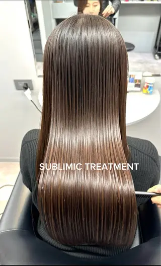 セミロング カラー 美髪矯正・レイヤー 倉友哉のヘアスタイル
