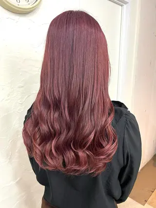 ロング 🩷艶カラー 🧡💛リサ🫧のヘアスタイル