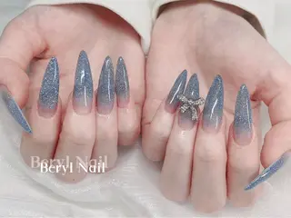 ロング Beryl Nail 新大久保のネイルデザイン