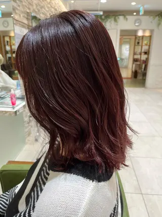 ミディアム カラー 高橋友里亜 /フリーランスのヘアスタイル