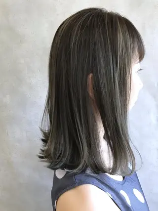 ミディアム カラー MOU namba ムウナンバのヘアスタイル
