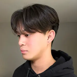 メンズ センターパート特化/ メンズカット/ヒロキのヘアスタイル