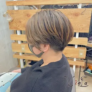 ショート カラー ViaLa Hair 🌈すずきたくむ✂︎のヘアスタイル