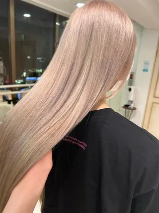 ロング カラー 透明感カラー 古山 結季🌙🖤のヘアスタイル