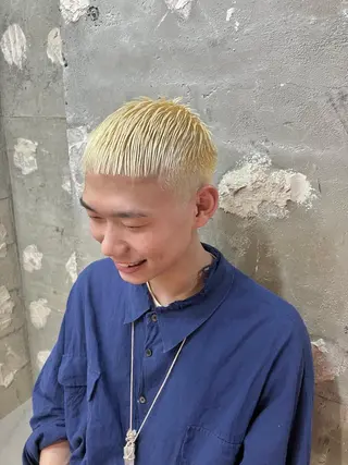 カラー メンズ よしだ とおいのヘアスタイル