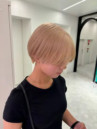 ロング 似合わせハイトーン♡ みつきのヘアスタイル