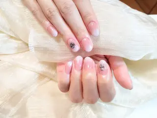 ネイル DI'A ネイルサロンのネイルデザイン